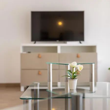 Apartament Poolside Anabella Baška