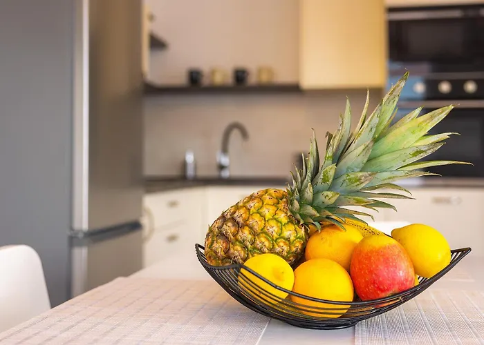 Poolside Anabella Apartament *