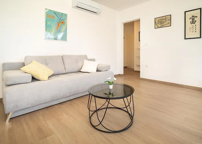 Poolside Anabella Apartmán *