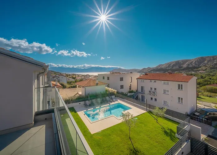 Apartment Poolside Anabella *