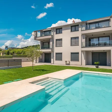 Poolside Anabella * Baška